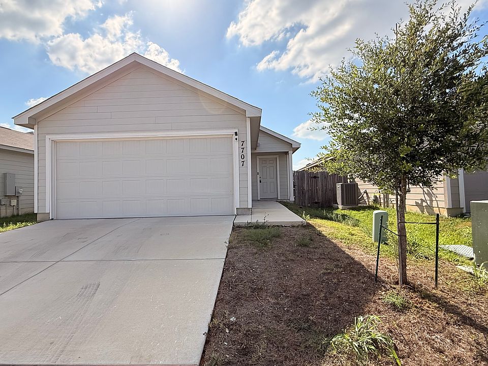 1st image of 7707 Chancery Gate