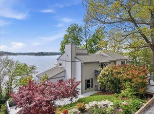 692 Turtle Pointe Rd, Bean Station, TN 37708