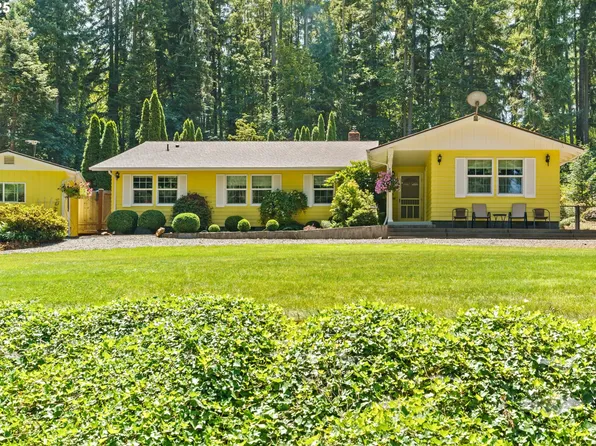 38754 Place Rd, Fall Creek, OR 97438