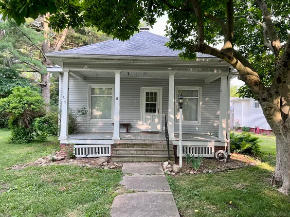 406 S Hopkins St, Newman, IL 61942