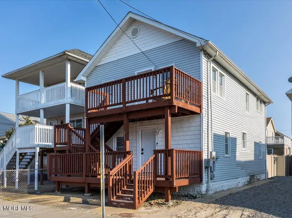 215 Webster Avenue, Seaside Heights, NJ 08751
