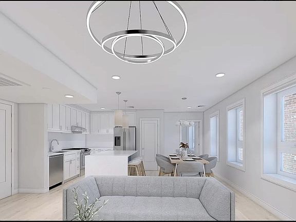 4th image of 301 Border St #302