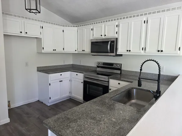 10160 State Highway 9 N, Cedar Bluff, AL 35959