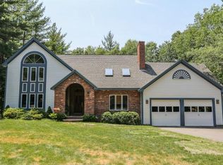 20 Capitol Ln, Hampstead, NH 03841