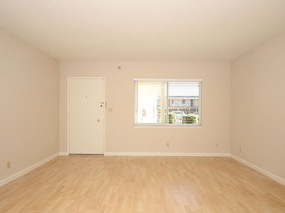 2nd image of 528 Kendall Ave APT 05