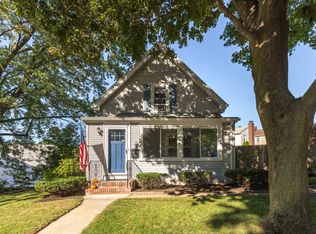 12 Wilbur St, Waltham, MA 02453