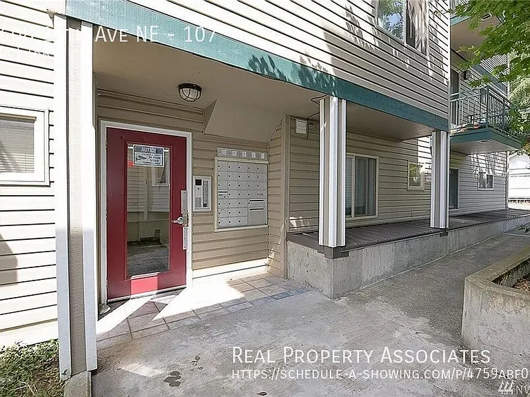 5608 15th Ave NE — Photo 6