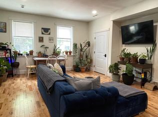 9 Dana Ave APT 1, Albany, NY 12208