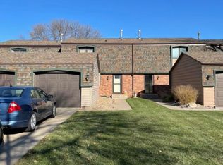 4404 Abbott Rd, Lincoln, NE 68516