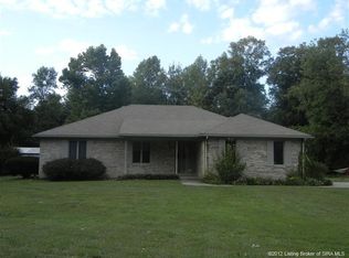 7567 Pleasant Valley Rd NE, Georgetown, IN 47122