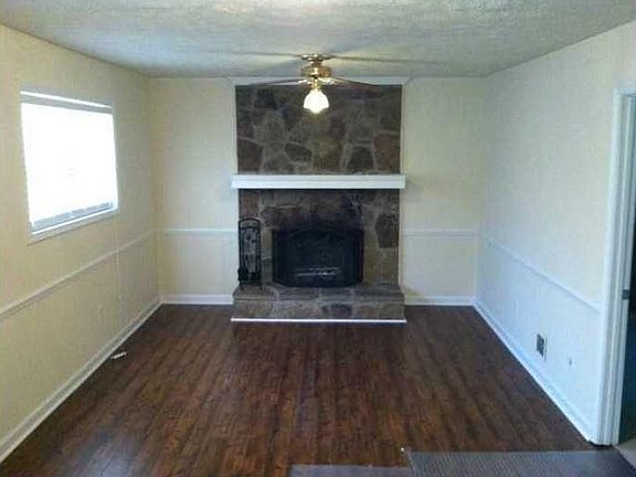 5th image of 3565 Vinyard Way