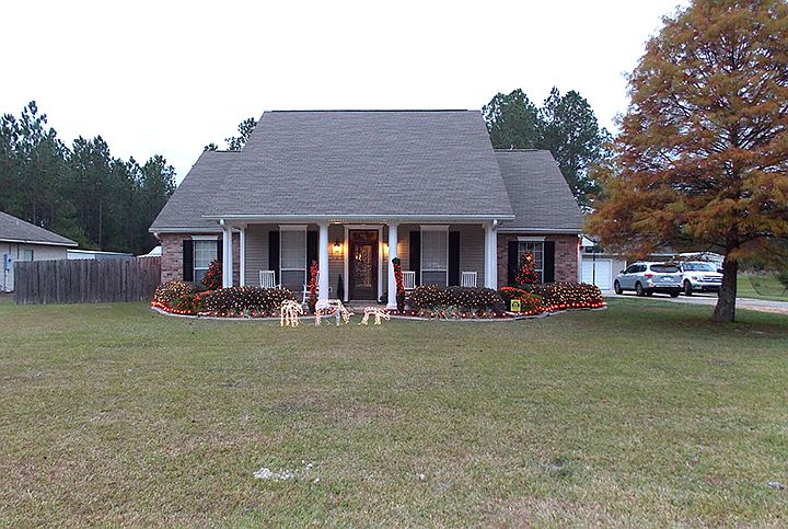 1st image of 21453 Casril Dr