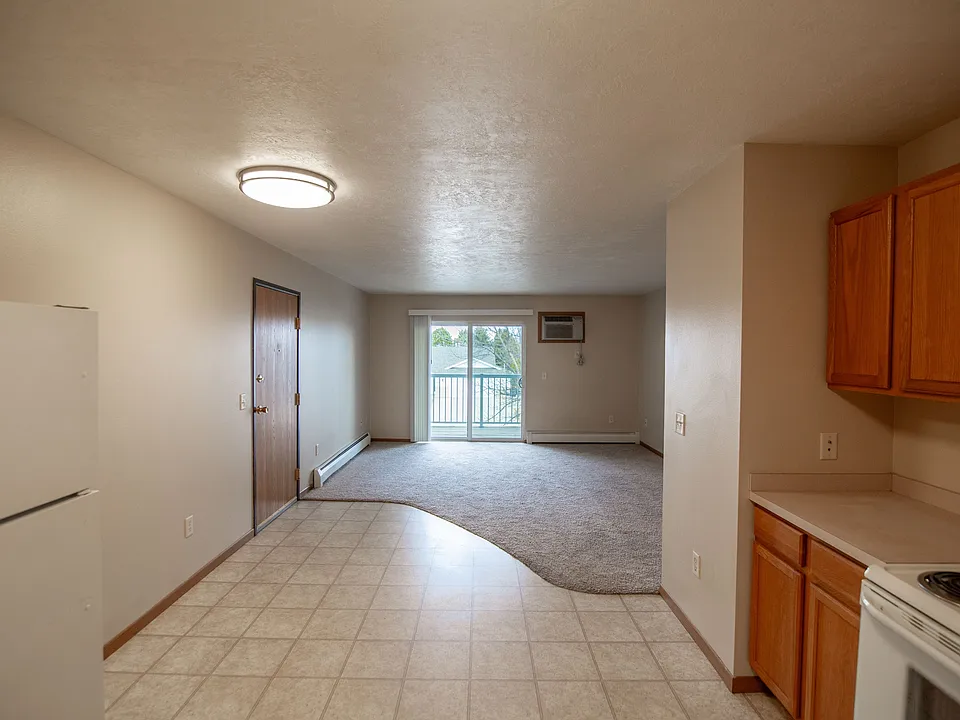 Terrace Pointe Apartments Dining Living Room