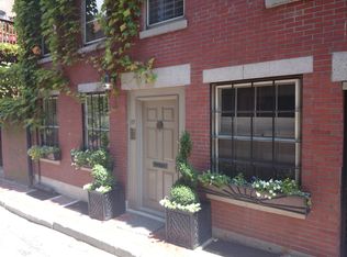 17A Ridgeway Ln #17A, Boston, MA 02114