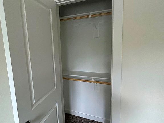 3rd image of 204 Henderson St #204