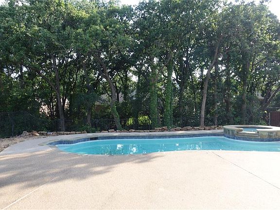 3rd image of 1416 Stone Lakes Dr