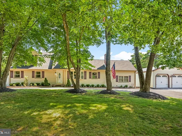 1820 Perth Amboy Ave, Whiting, NJ 08759