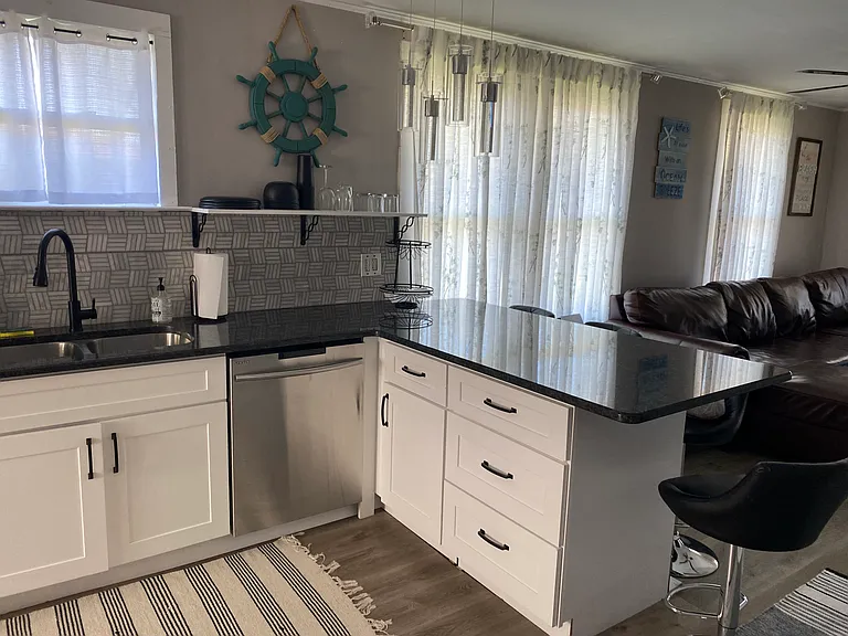 601 E Bobe St #601 — Photo 11