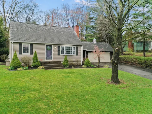 34 Knollwood Road, Burlington, CT 06013