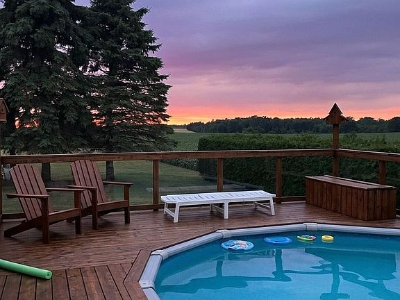 5th image of 11040 Ilderton Rd