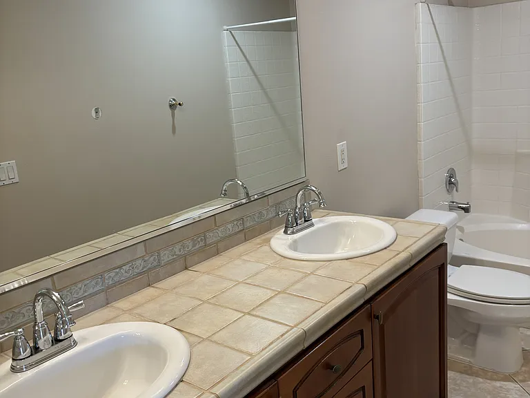 167 Midbury Hill Rd #C — Photo 2