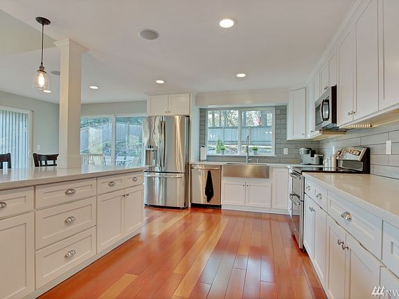5th image of 7220 Turquoise Dr SW
