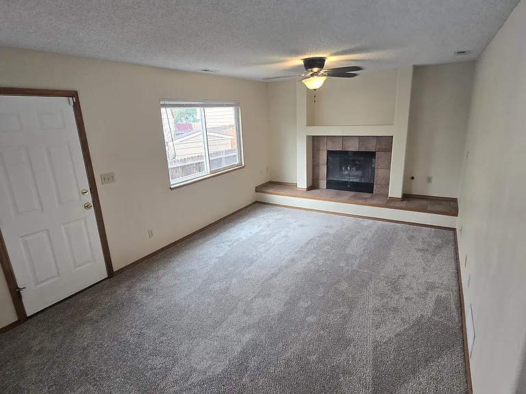 6185 Kettle Ct — Photo 12