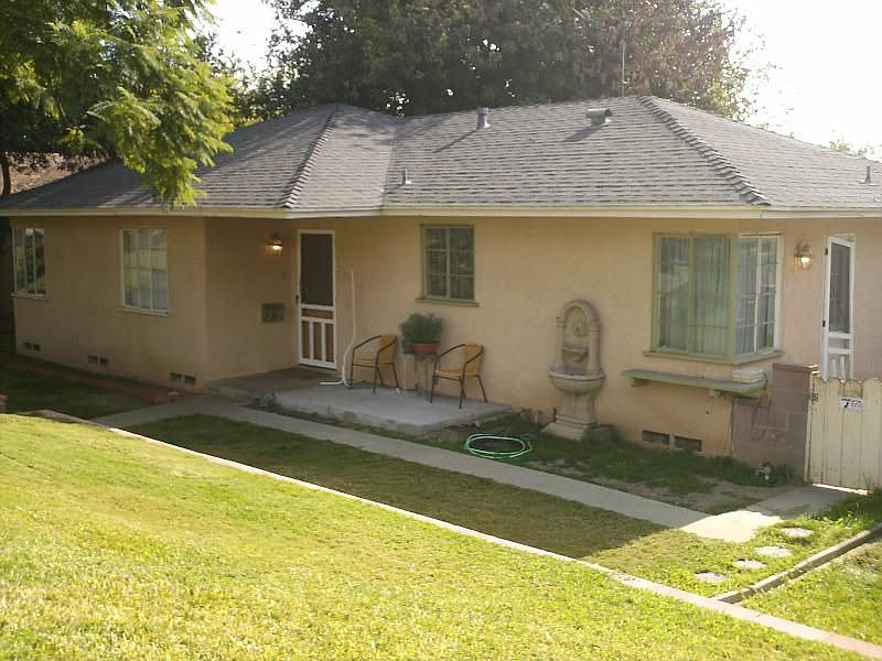1st image of 756 Val Vista St