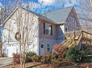 1889 Riverdale Rd, Toccoa, GA 30577