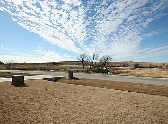 3rd image of 12058 Erin Ln