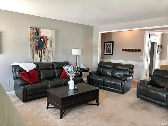4th image of 4702 Farrcroft Dr