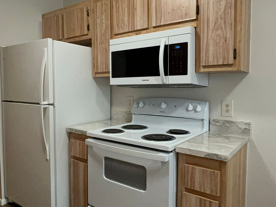 1st image of 829 Cheney Hwy Unit L