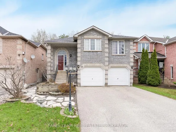 45 Hawkins Dr, Barrie, ON L4N 0A7