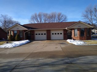 1219 Silver Ridge Rd, Lincoln, NE 68510