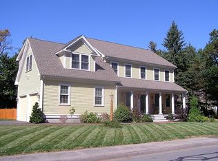 92 Green St, Medfield, MA 02052