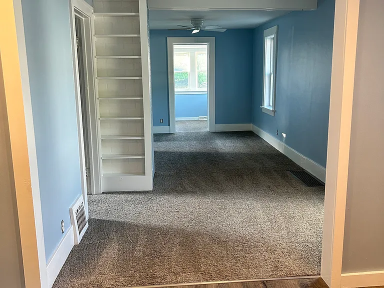 345 Vistula Ave — Photo 6