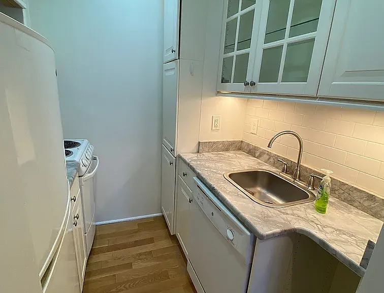 458 Beacon St #1 — Photo 15