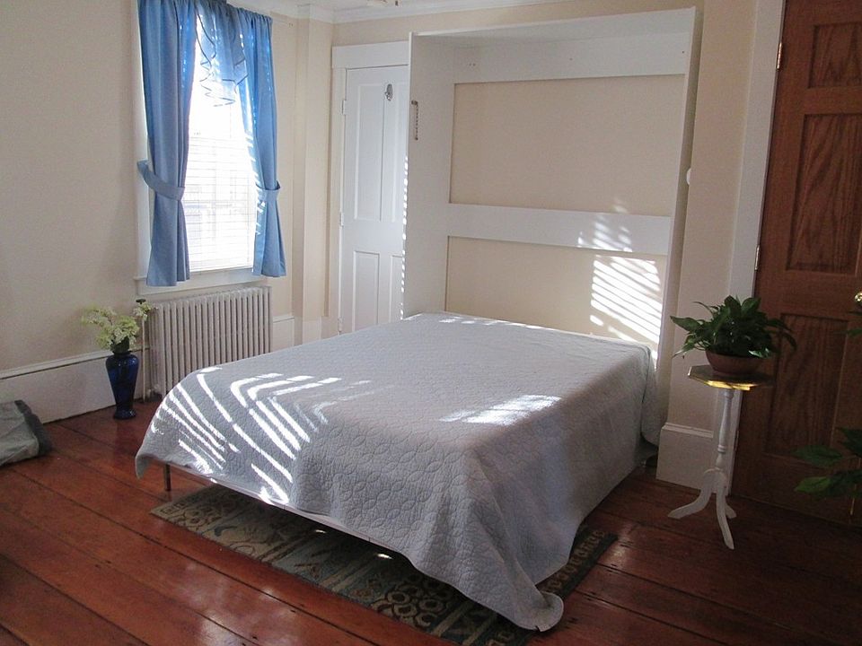 57 Mount Pleasant St Rockport, MA, 01966 Apartments for Rent Zillow