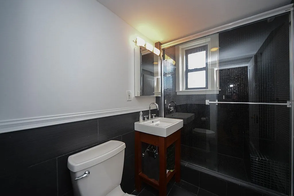 2 bed, 937 sqft, $4,900 — Photo 4