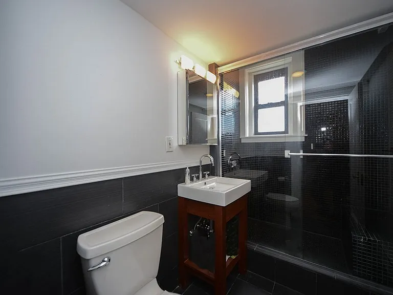 464-466 Commonwealth Ave #63 — Photo 4