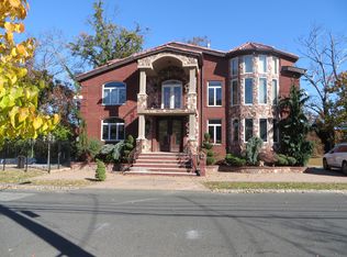 293 Bayview Ave, Staten Island, NY 10309