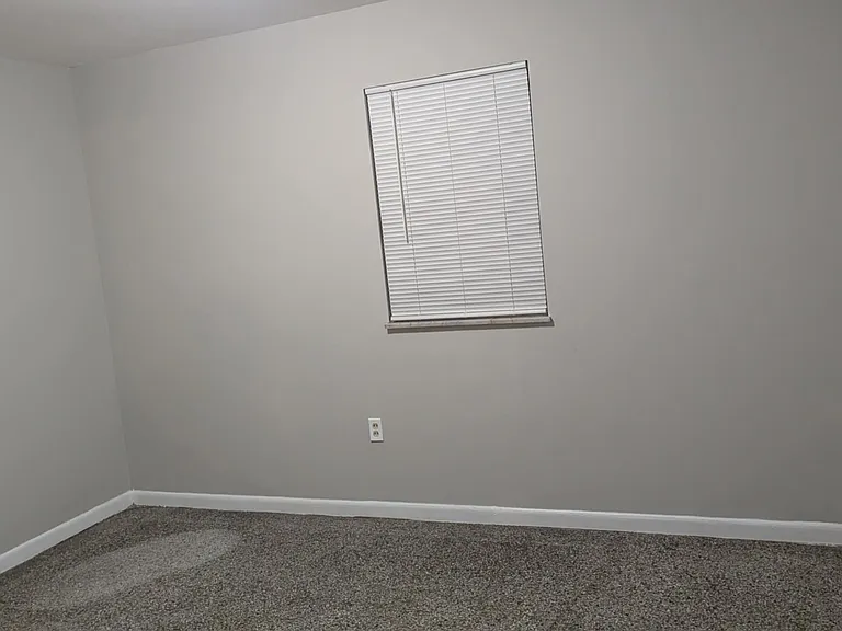 709 Arrowhead Trl — Photo 11