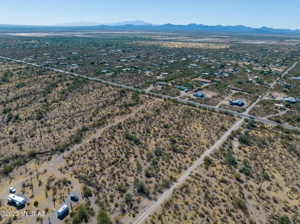 2020 N Sandario Rd, Tucson, AZ 85743