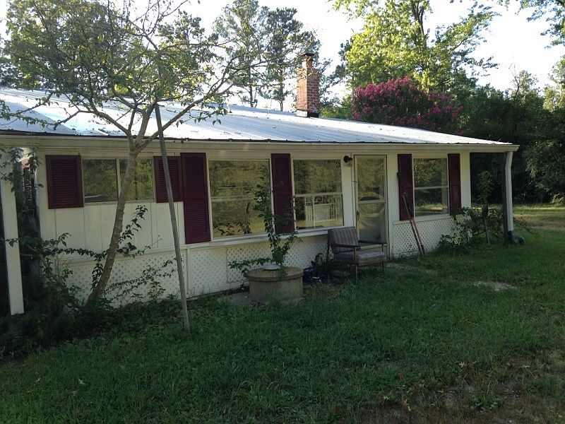2nd image of 8163 E Patrick Henry Rd