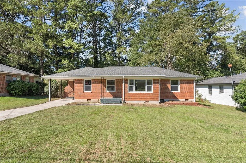 3 bed, 2.0 bath, 1400 sqft, $2,100 — Photo 1