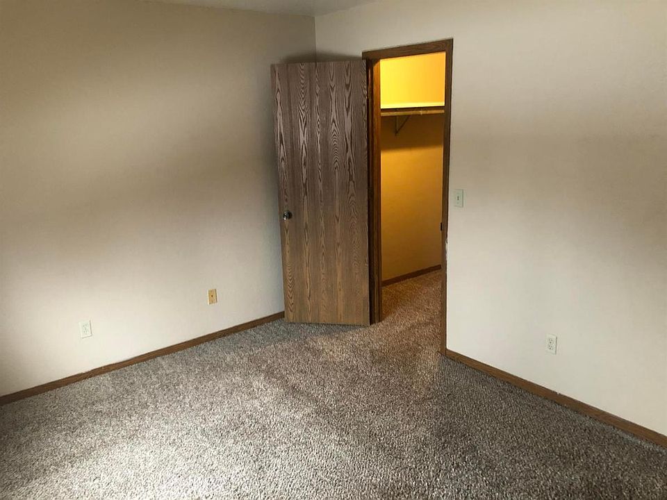 1st image of 344 Wallace St #B03
