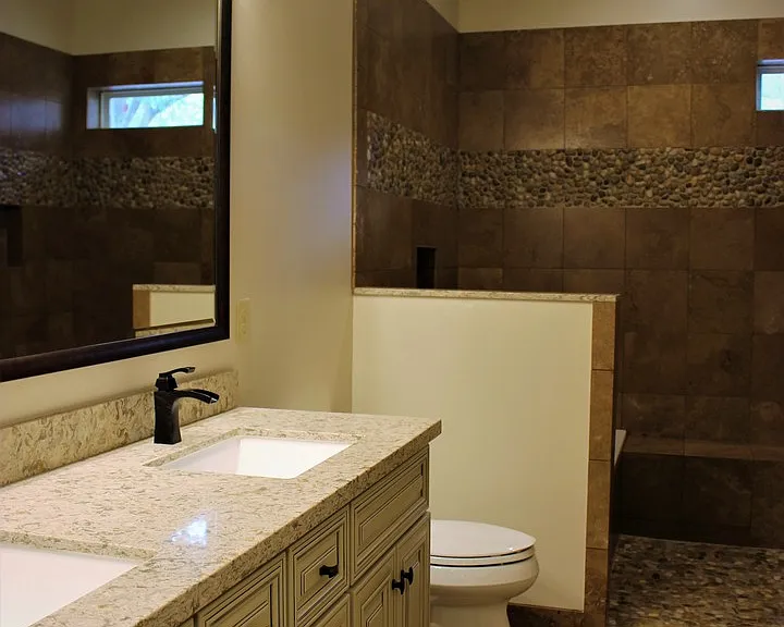 Copper Chase Luxury Apartments — Photo 2