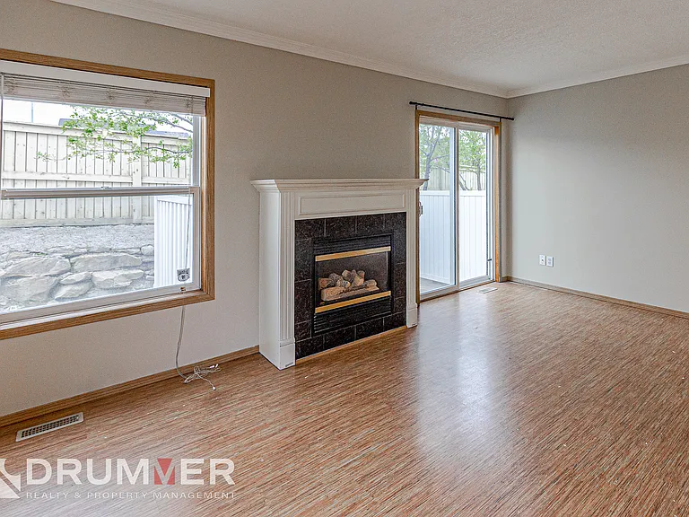 107 Country Hills Vlg NW #107 — Photo 4