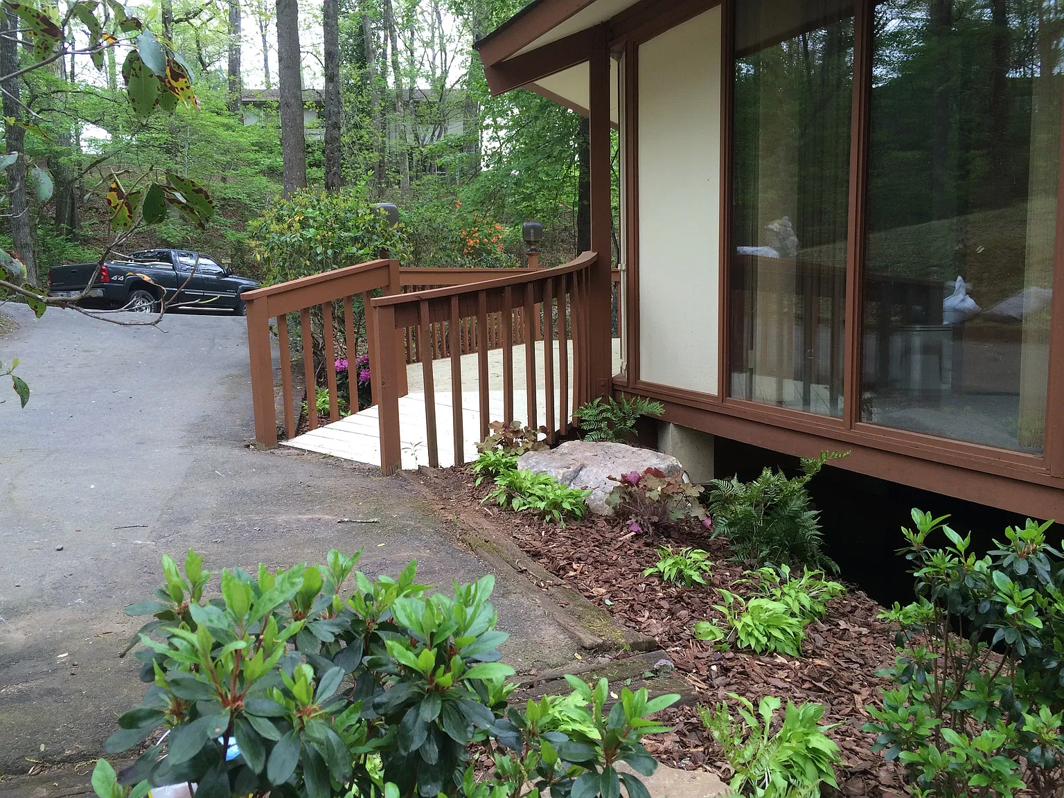 Laurel Lake Dr, Franklin — Photo 3