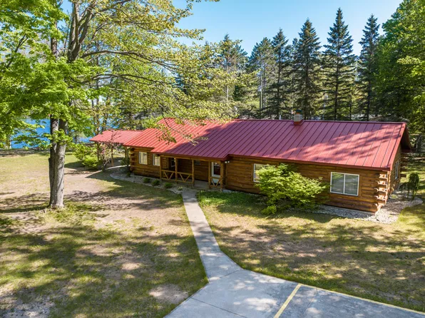 6360 Little Twin Lake Rd NE, Mancelona, MI 49659